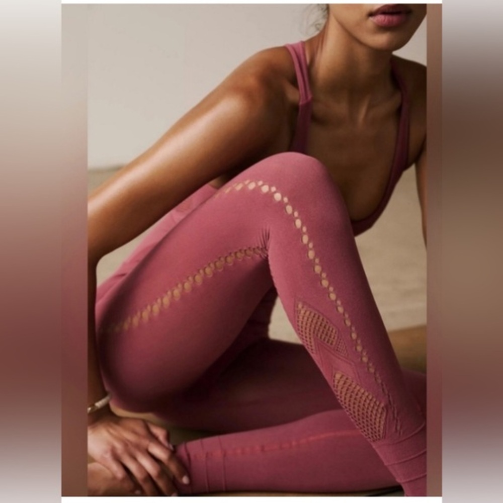 FREE PEOPLE FP Movement brick Running Through‎ My Mind Onesie jumpsuit size M - Picture 2 of 9